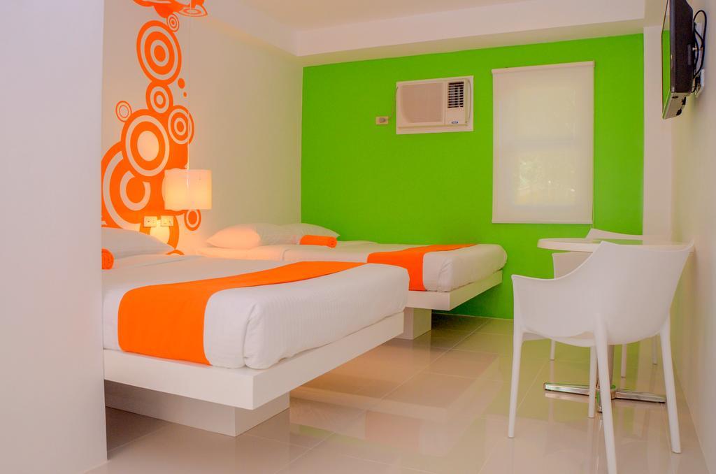 Islands Stay Hotel - Puerto Princesa Екстер'єр фото