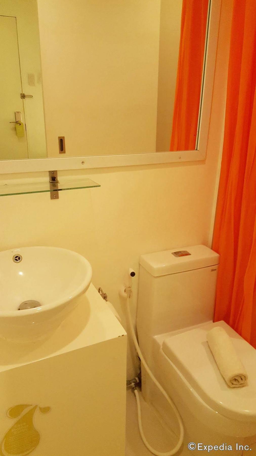 Islands Stay Hotel - Puerto Princesa Екстер'єр фото