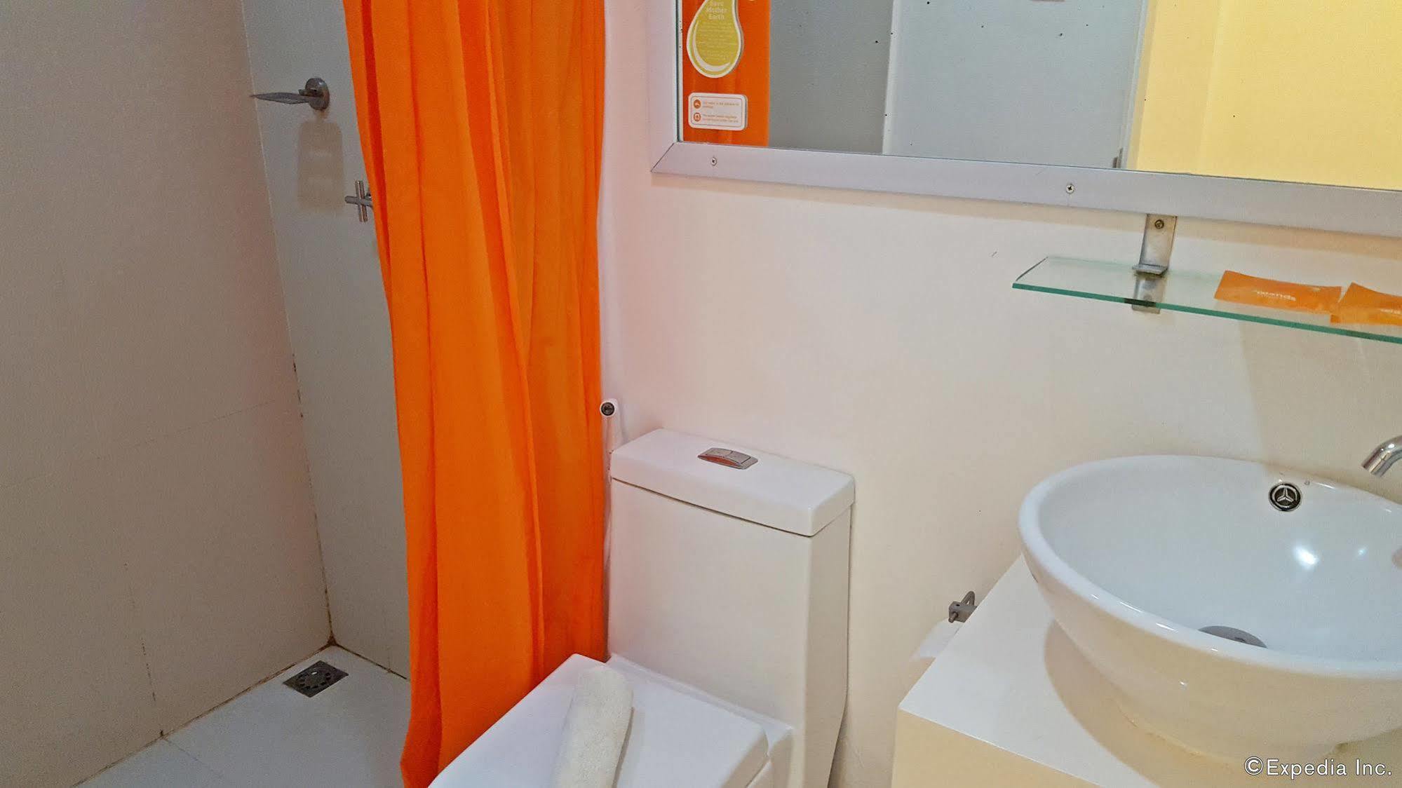 Islands Stay Hotel - Puerto Princesa Екстер'єр фото