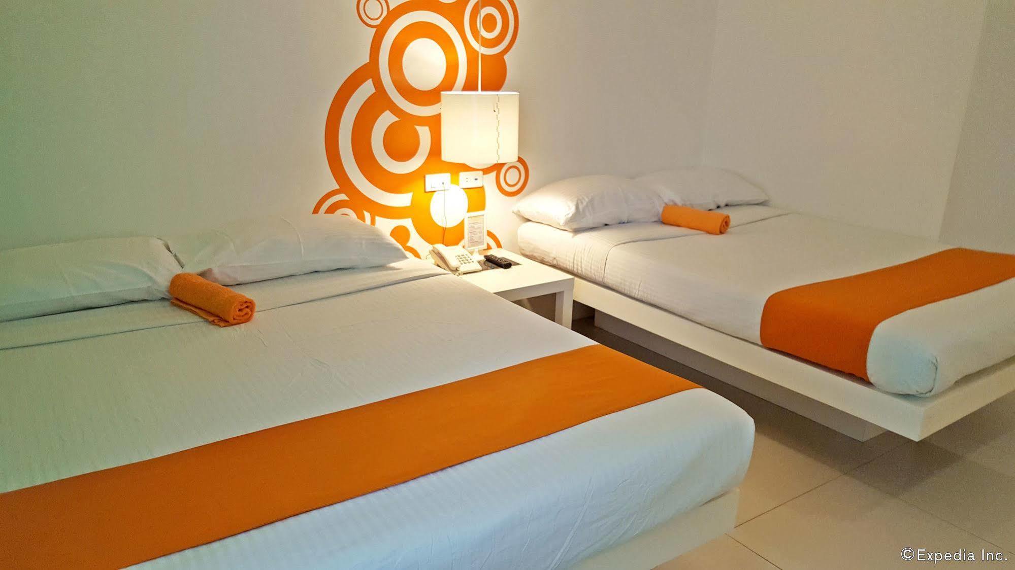 Islands Stay Hotel - Puerto Princesa Екстер'єр фото