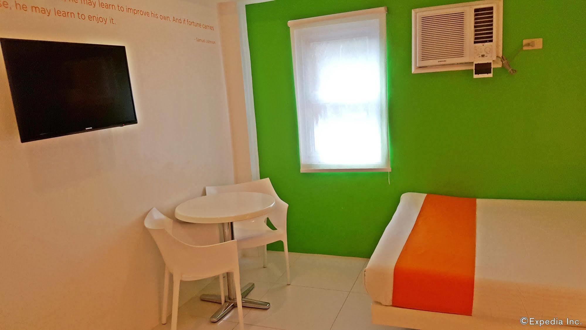 Islands Stay Hotel - Puerto Princesa Екстер'єр фото